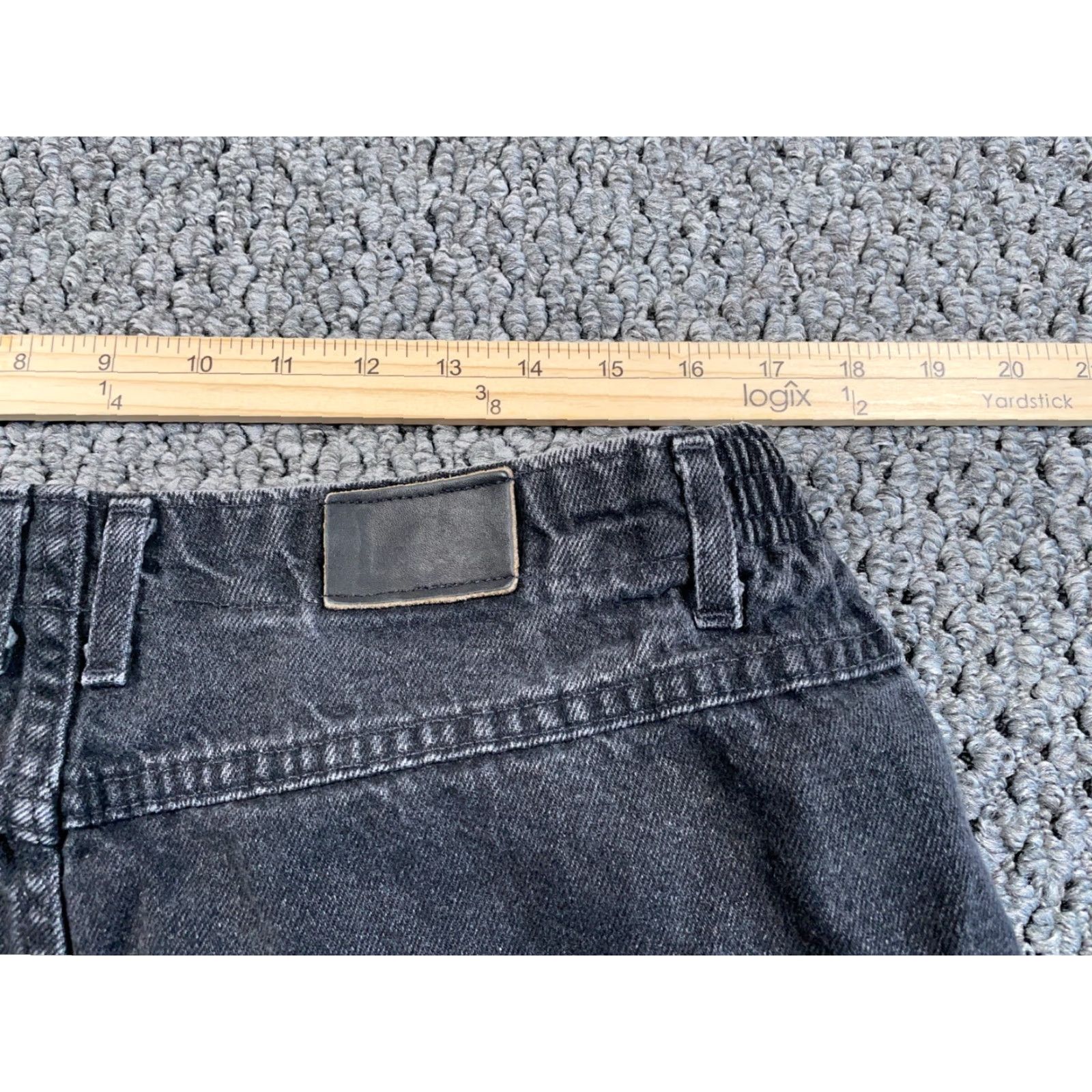 Vintage VTG 90s Faded Black Mom Jeans Women's 18 (34 x 28) Black Denim High Waist Taper Jeans Womens Size 40" / US 18 - 4 Thumbnail