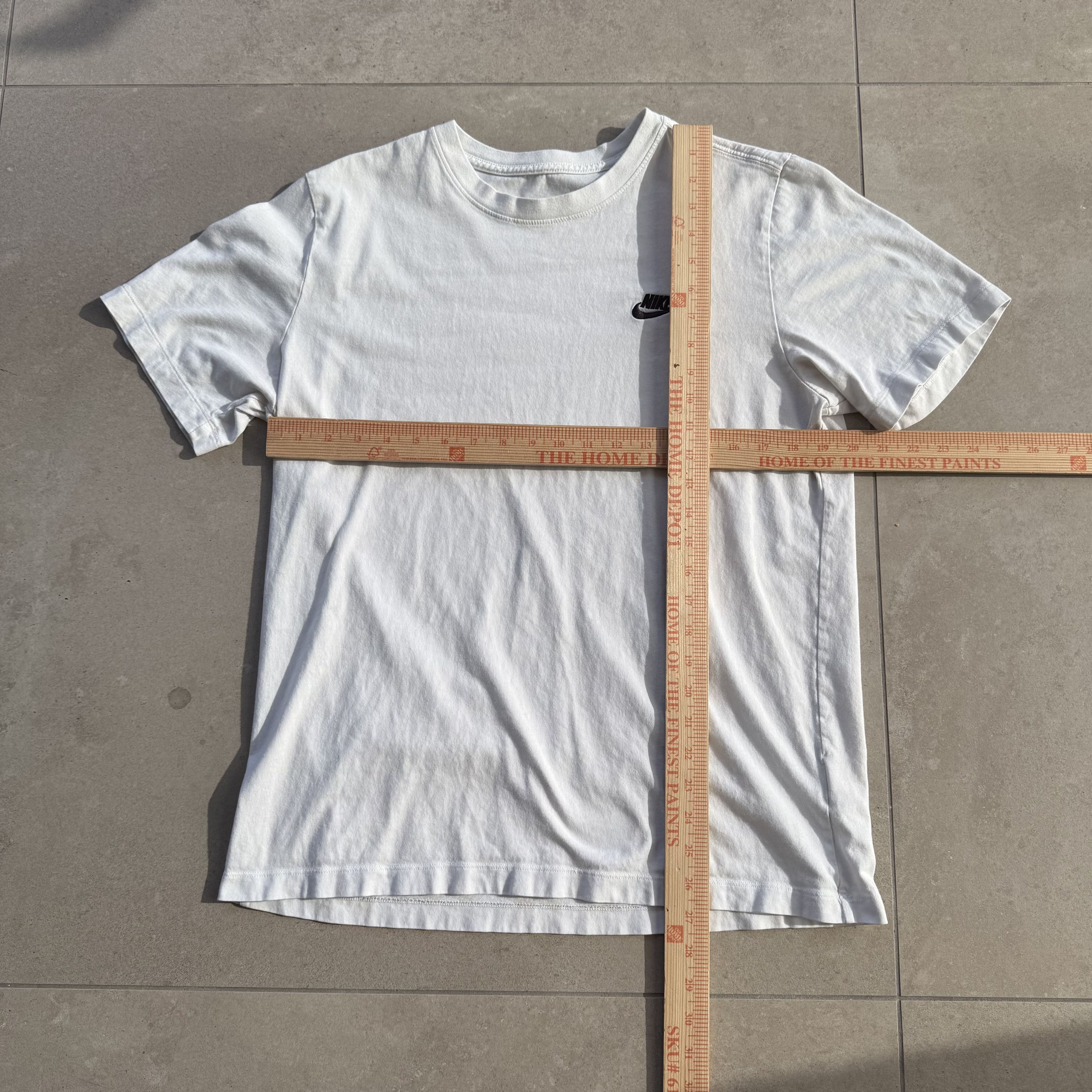 Nike Nike T Shirt Size US L / EU 52-54 / 3 - 7 Thumbnail