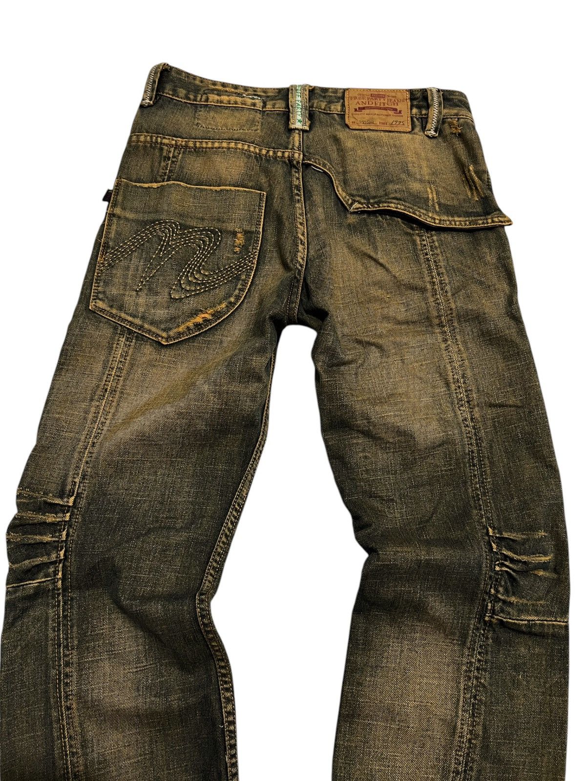 If Six Was Nine × Japanese Brand × Le Grande Bleu (L.G.B.) Vtg F&P jeans mudwash distressed Denim pants Size US 30 / EU 46 - 3 Thumbnail