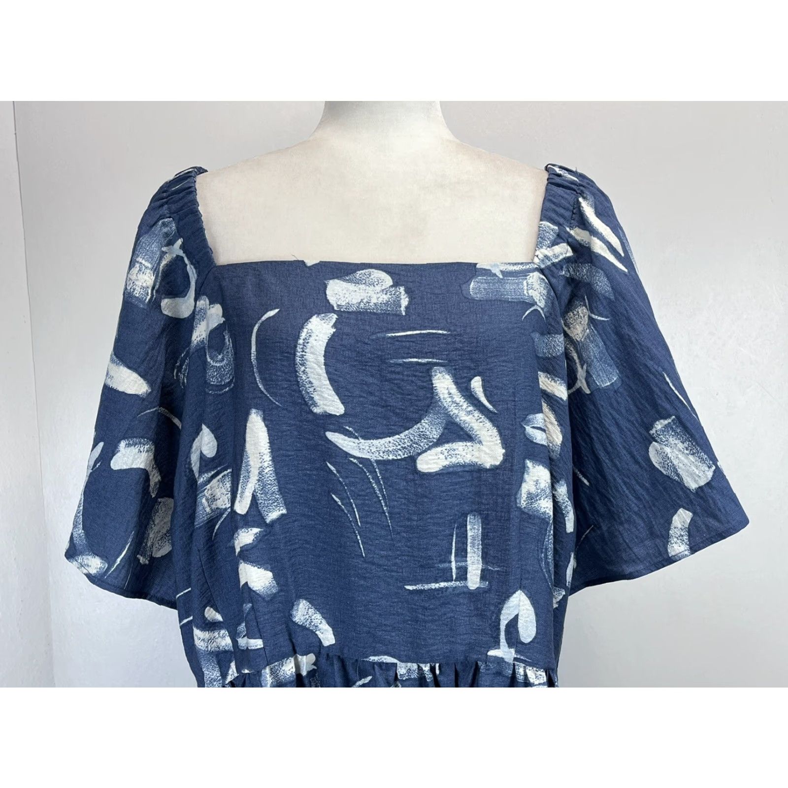 Vintage A New Day Midi Dress Women 4X Plus Flutter Sleeve Tie Back Summer Blue Lyocell Blend NWT Menus 90s? Size XXL / US 16-18 / IT 52-54 - 5 Thumbnail
