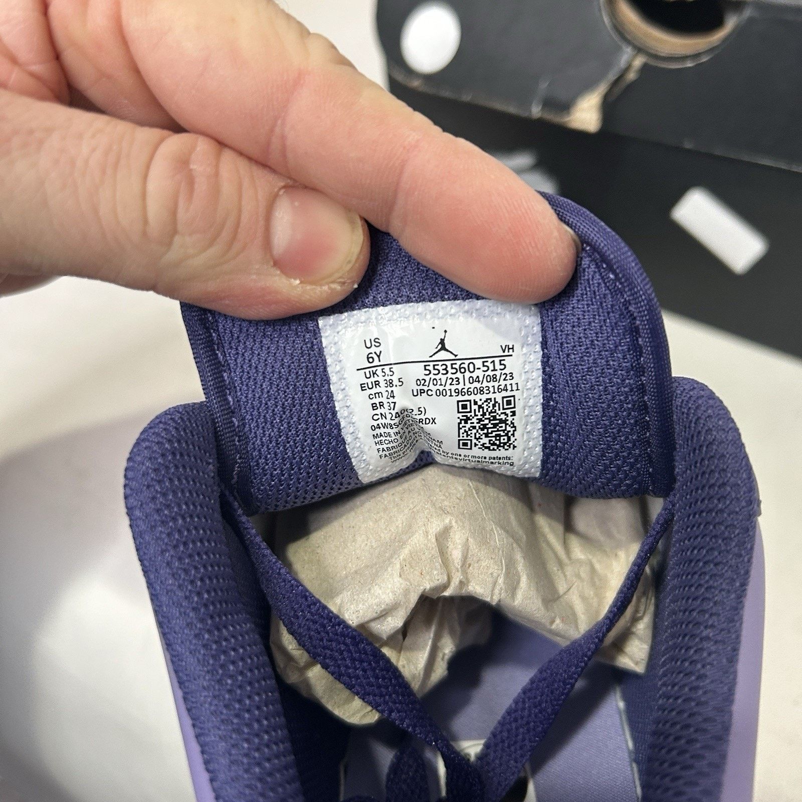 Jordan Brand Nike Air Jordan 1 Low Retro GS “Blueberry/Sky Purple” Size US 7.5 / IT 37.5 - 6 Thumbnail