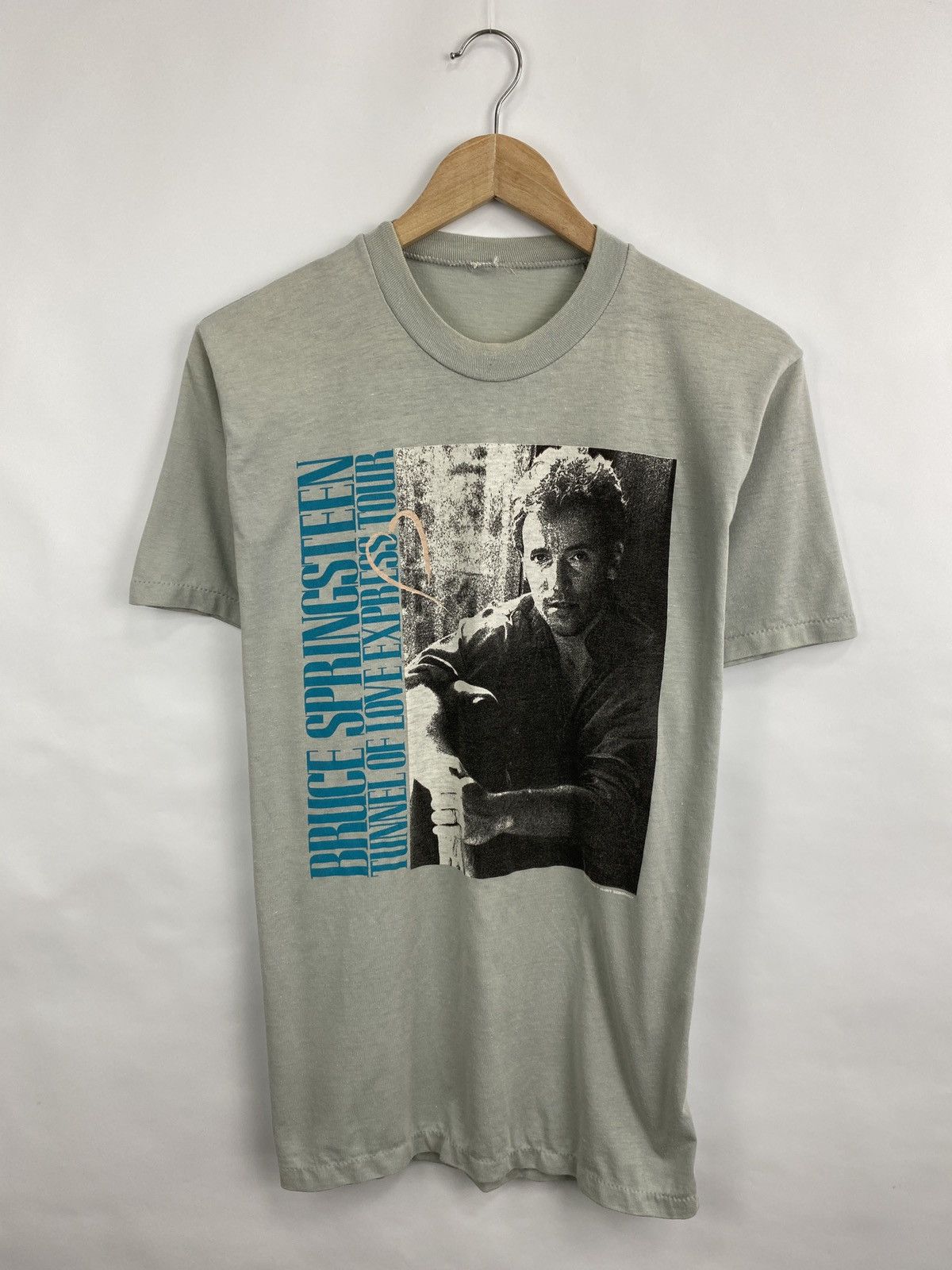 Band Tees 🇺🇸 Vintage 1988 Bruce Springsteen Tunnel Of Love Express Tour Size US M / EU 48-50 / 2 - 3 Thumbnail