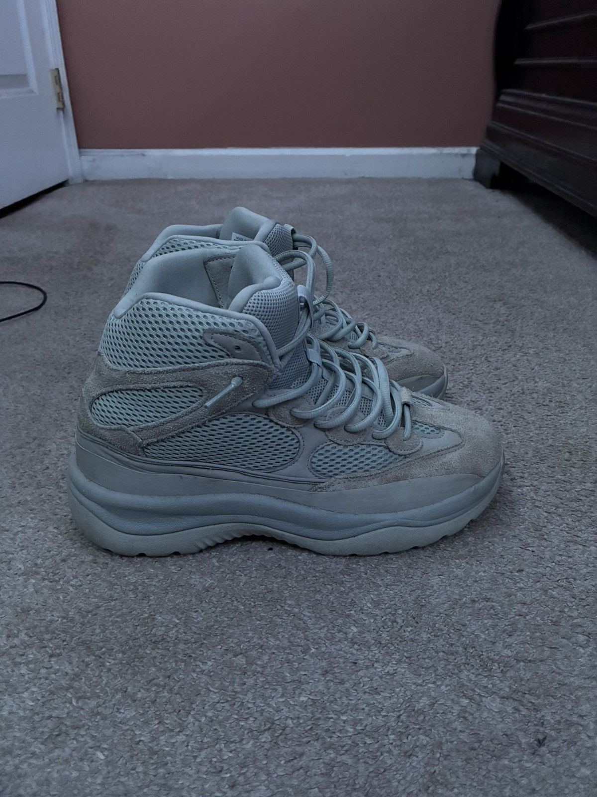 Yeezy Yeezy desert boots Salt Size US 10 / EU 43 - 4 Thumbnail