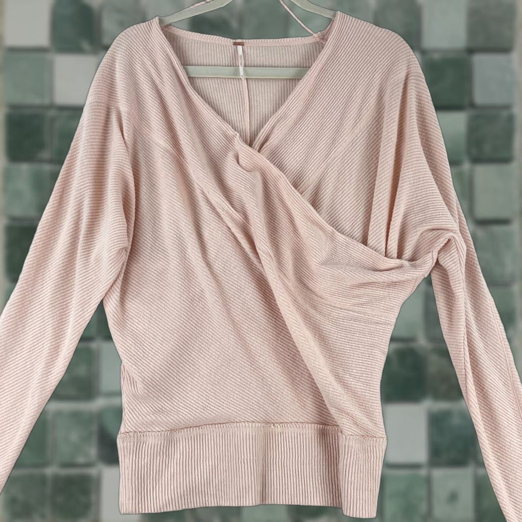 Free People Free People Shirt Womens XS Pink Cozy With You Surplice Pullover Ribbed Long Sleeve V-Neck Casual Pullover Size XS / US 0-2 / IT 36-38 - 1 Thumbnail