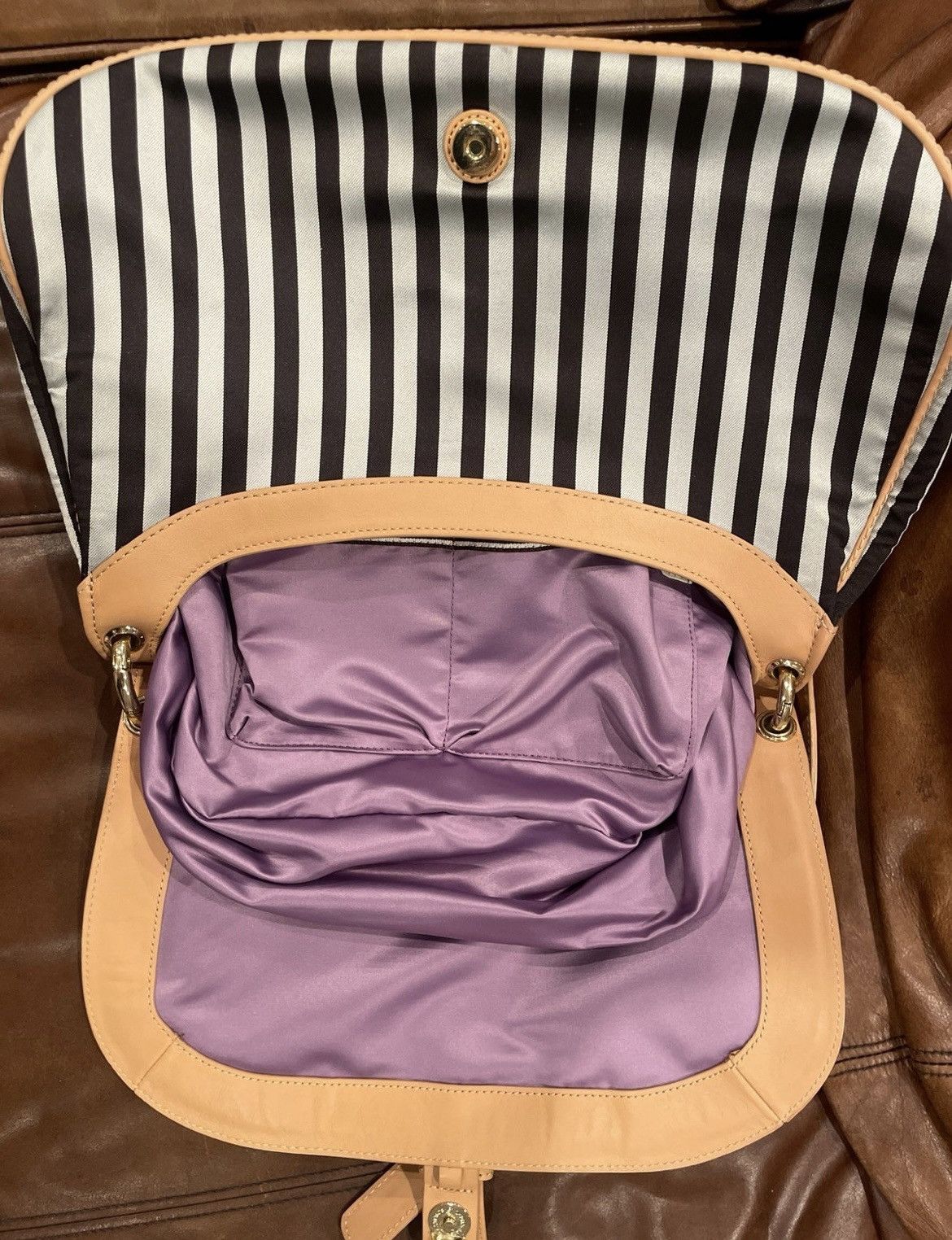 Henri Bendel Henri Bendel The B&W Messenger Centennial Stripe Bag Size ONE SIZE - 12 Thumbnail