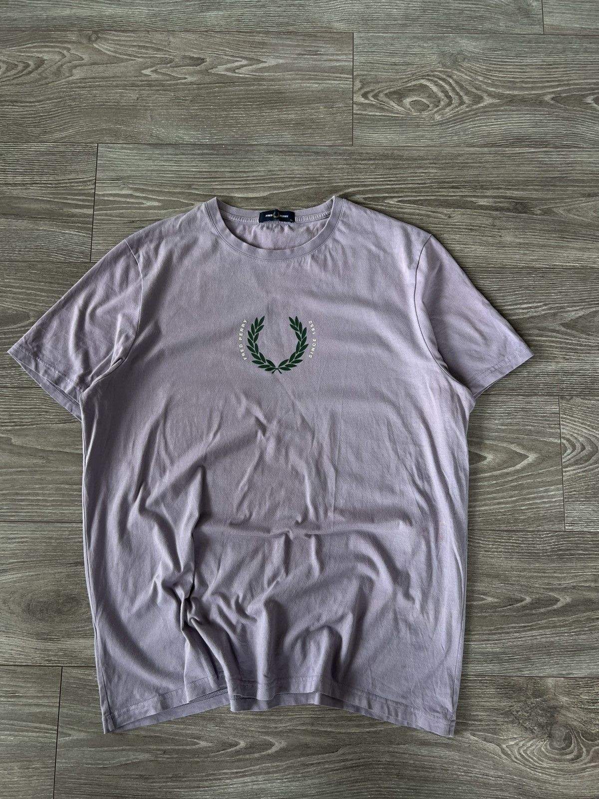 Fred Perry Rare Central Logo Fred Perry Casual Lilian Tee Size US XL / EU 56 / 4 - 3 Thumbnail