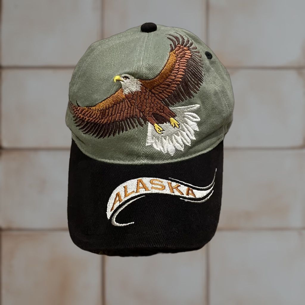 Vintage VINTAGE Alaska Bald Eagle Hat Strap Back Green Black Arctic Circle Size ONE SIZE - 1 Thumbnail
