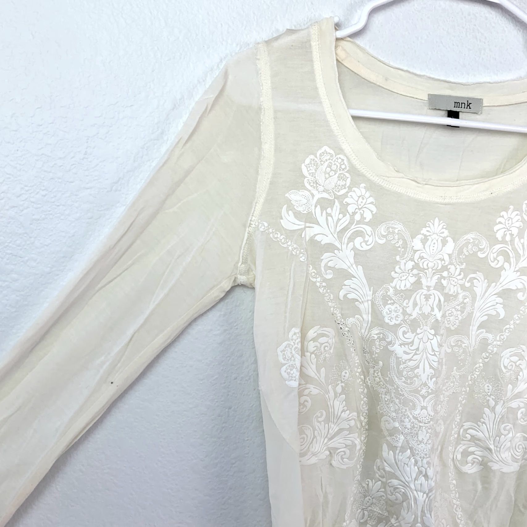 Vintage mnk Women's Ivory Blouse Long Sleeve Sheer High-Low Tunic Size S Boho Embroidered Crew Neck Mens Women Girls (Gender: Womens) Size S / US 4 / IT 40 - 2 Thumbnail