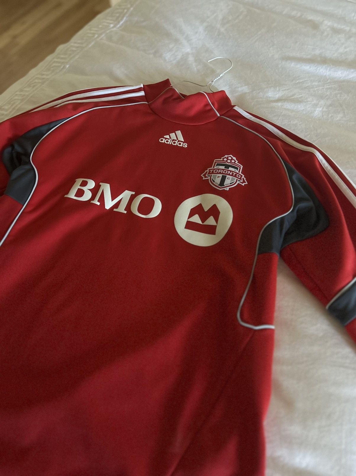 Adidas Toronto FC warm up mock neck sweater Size US M / EU 48-50 / 2 - 3 Thumbnail