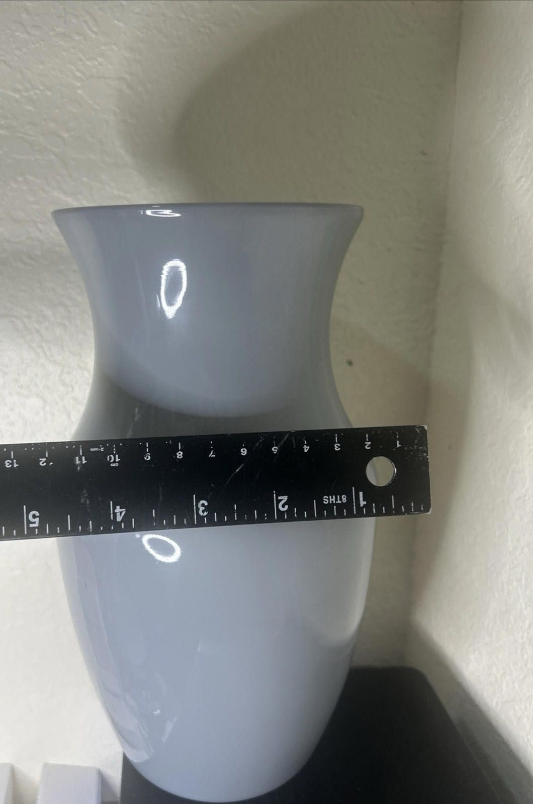 Other Lot of Three (3) Gray Frosted Glass Vase 9"x5" Made In USA Size ONE SIZE - 3 Thumbnail