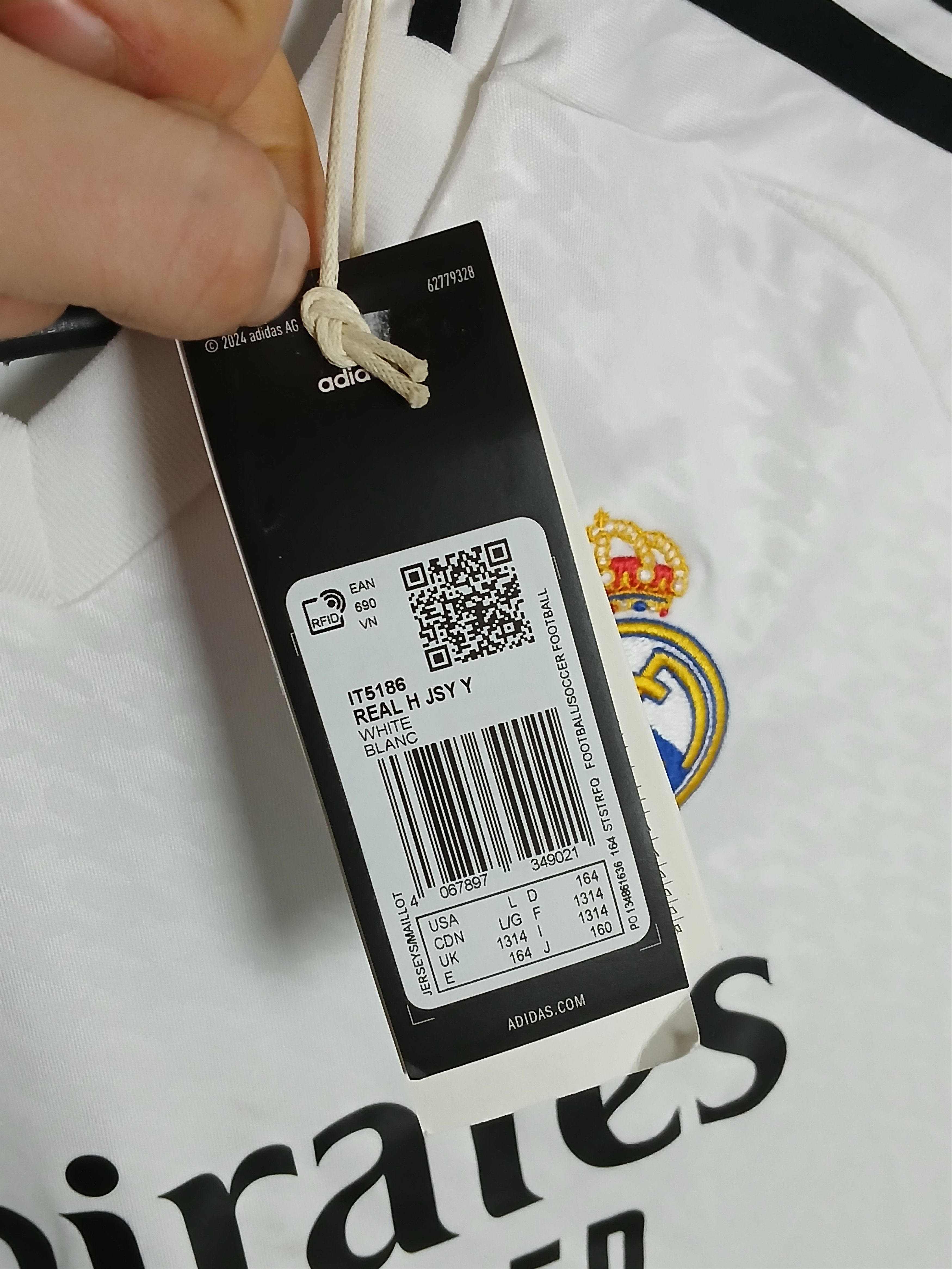 Adidas KIDS New Real Madrid 24/25 Home Football Jersey T-Shirt Size US S / EU 44-46 / 1 - 11 Thumbnail