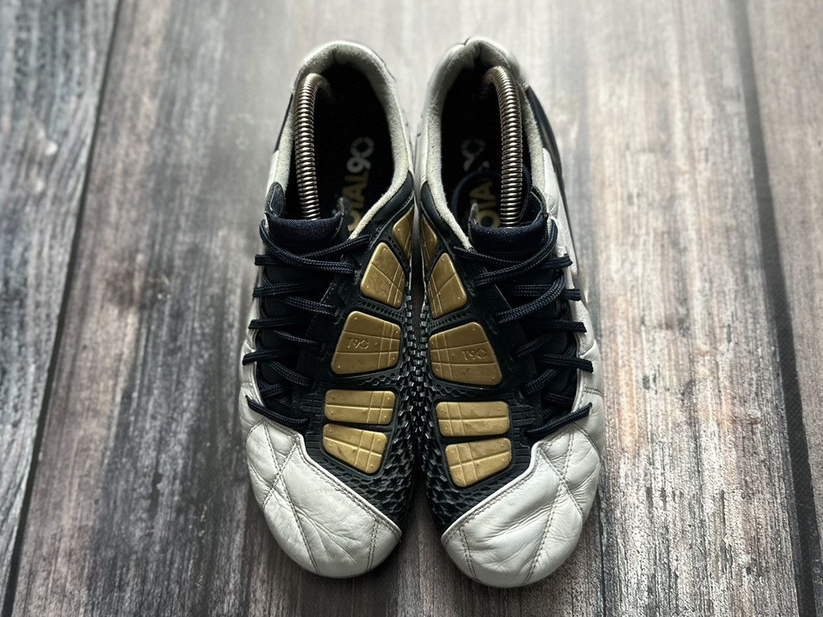 Nike 2009 NIKE TOTAL 90 LASER III K-FG SOCCER BOOTS CLEATS US 8.5 Size US 8.5 / EU 41-42 - 3 Thumbnail