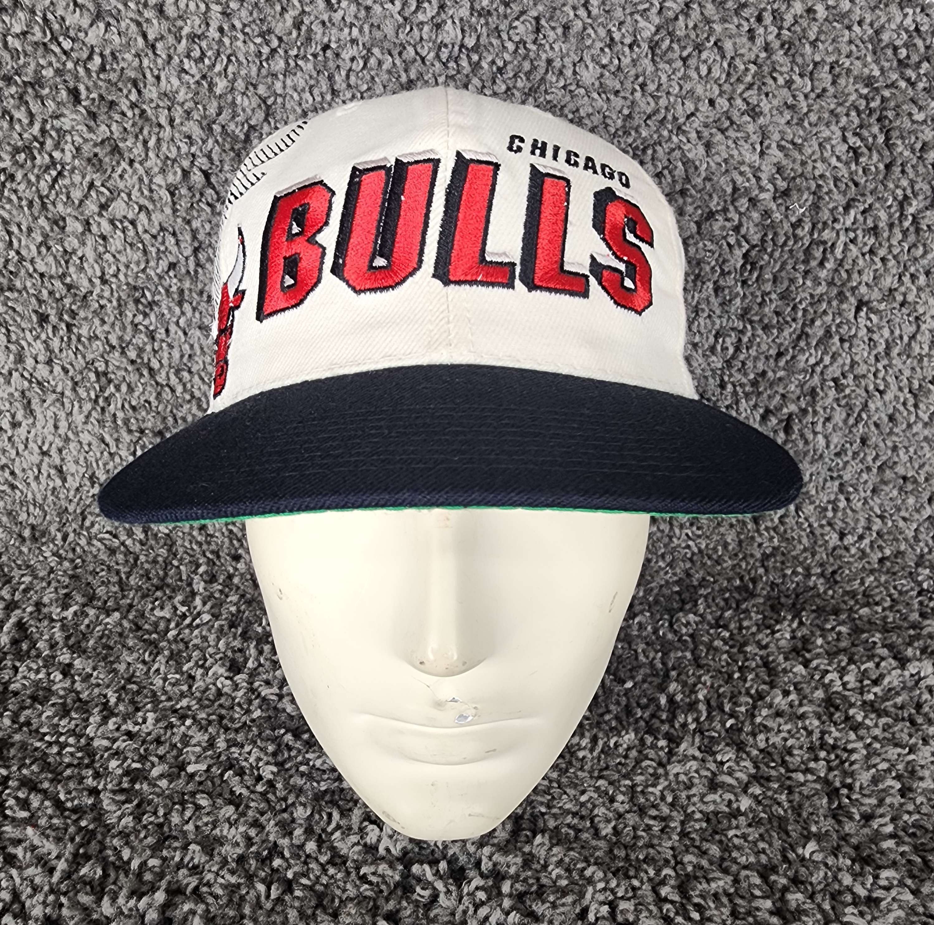 NBA Vintage NBA Chicago bulls shadow snapback Size ONE SIZE - 1 Thumbnail