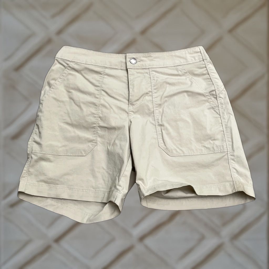 Vintage Columbia Bermuda Shorts Womens 8 Beige Pockets Elastic Waist Casual Outdoor 30x6 Size 30" / US 8 / IT 44 - 1 Thumbnail