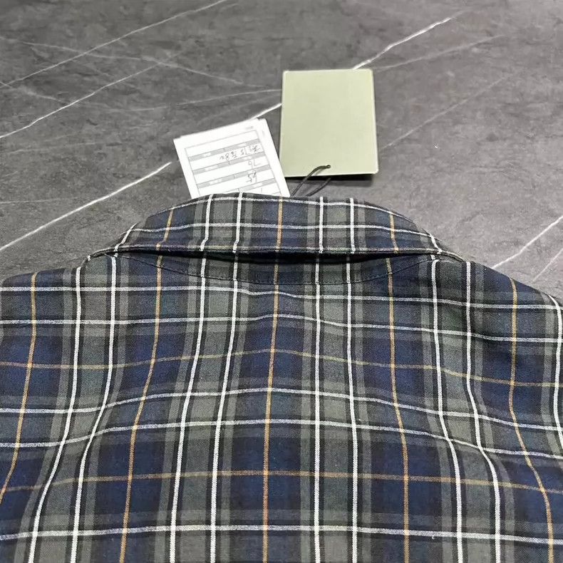 Balenciaga Balenciaga Back letter LOGO plaid shirt Size US S / EU 44-46 / 1 - 5 Thumbnail