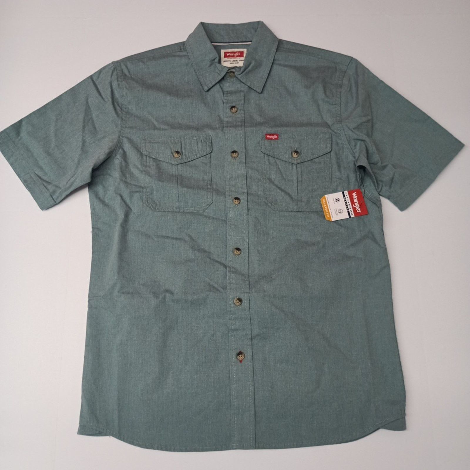 Wrangler Wrangler Men's Relaxed Fit Woven Shirt Size S Small Green Size US S / EU 44-46 / 1 - 1 Thumbnail