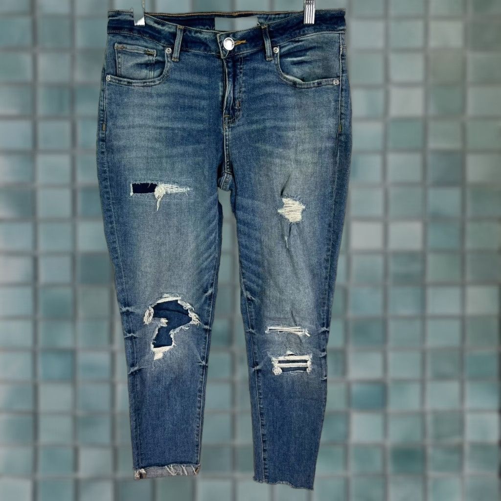 Vintage Maurice's Jeans Womens Distressed Skinny Leg Cropped Denim Blue 30 Regular 5-Pocket Zipper Button Maurices Size 30" / US 8 / IT 44 - 1 Thumbnail