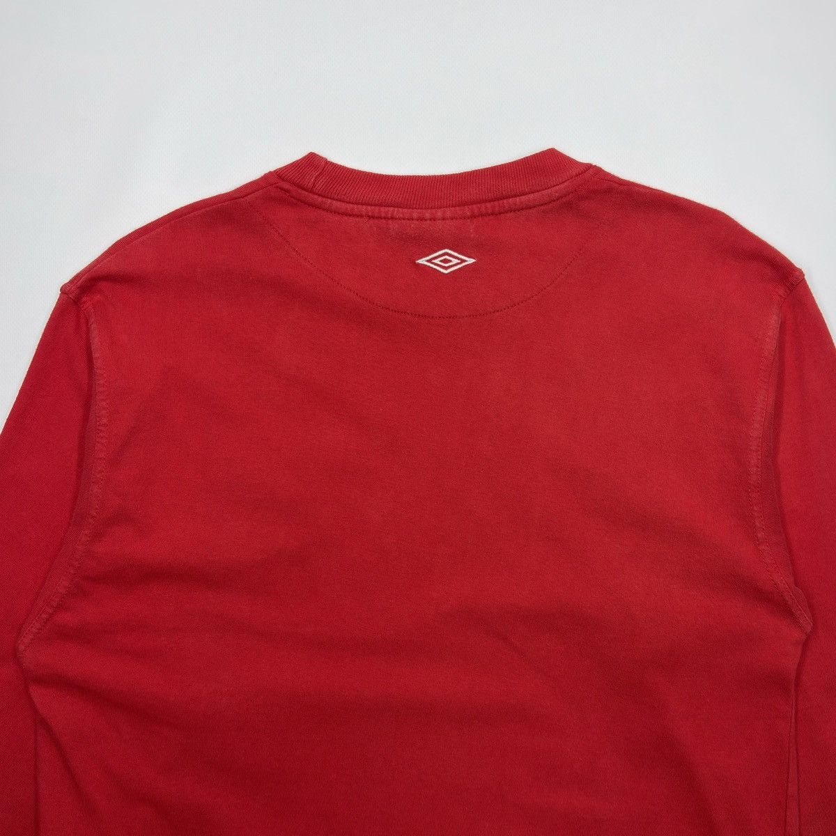 Umbro Umbro England Vintage 90s Long sleeve Soccer Football Size US M / EU 48-50 / 2 - 13 Thumbnail