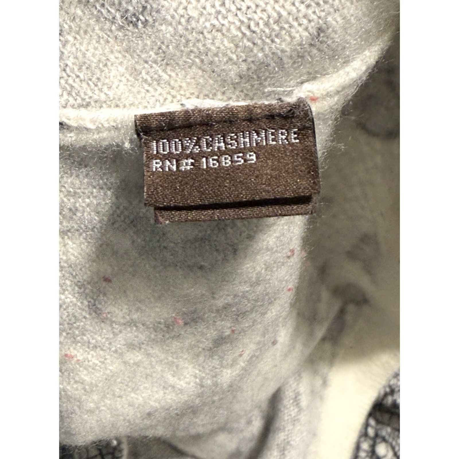 J.McLaughlin VINTAGE J. McLaughlin Gray Paisley Floral 100% Cashmere Crew Neck Sweater S Womens Gray Paisley Floral Pullover Seasonal Knitwear Size S / US 4 / IT 40 - 6 Thumbnail