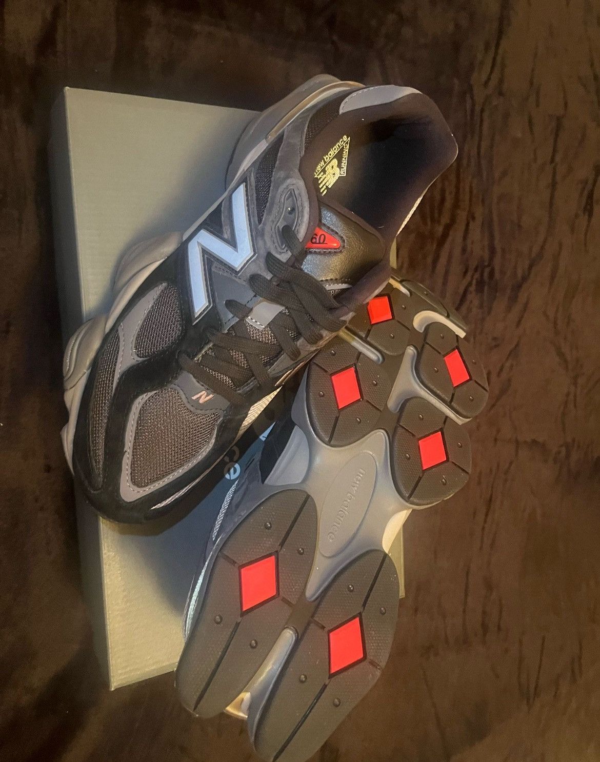 New Balance New Balance 9060 Size US 11 / EU 44 - 3 Thumbnail