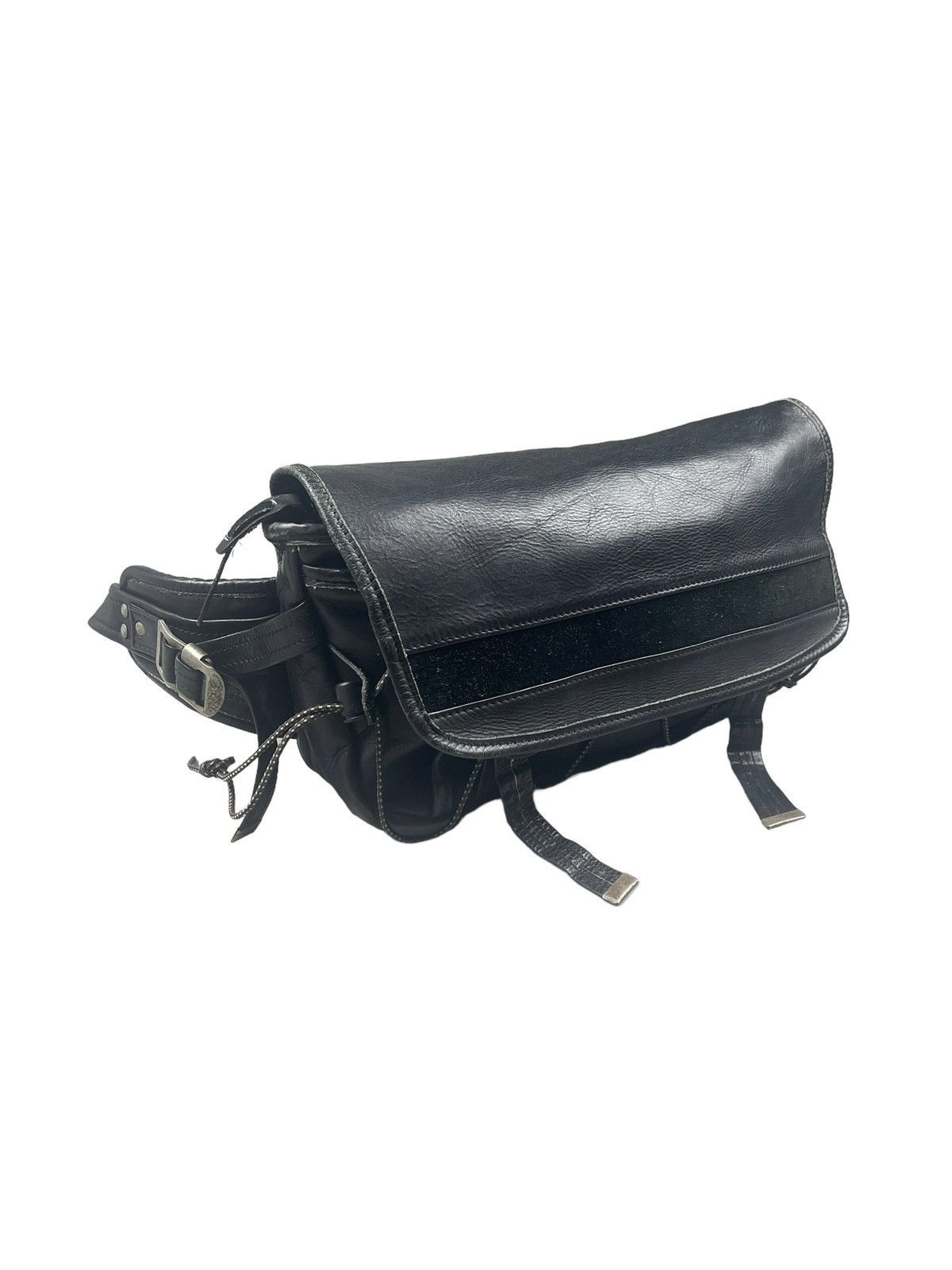 Genuine Leather Corbo 🇯🇵 Genuine Leather Crossbody Bag Size ONE SIZE - 2 Thumbnail