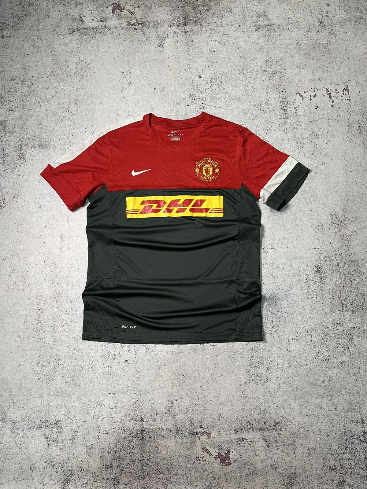 Nike NIKE FC MANCHESTER UNITED 2012/2013 TRAINING SOCCER JERSEY Size US L / EU 52-54 / 3 - 1 Thumbnail