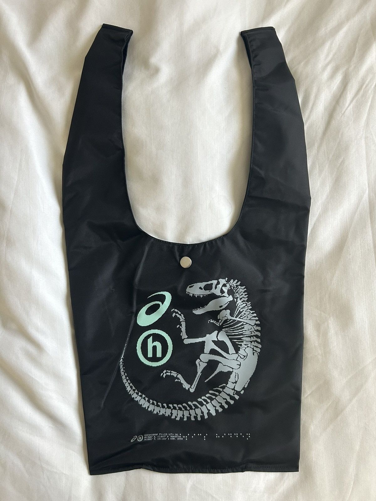 Complex × HIDDEN Hidden NY ASICS Bag Unreleased ComplexCon Exclusive Size ONE SIZE - 1 Thumbnail