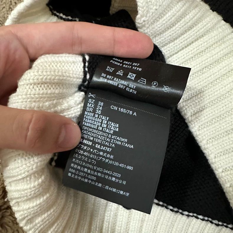Prada Prada Color-block V-neck short sleeves wool knit cardigan Size XS / US 0-2 / IT 36-38 - 5 Thumbnail
