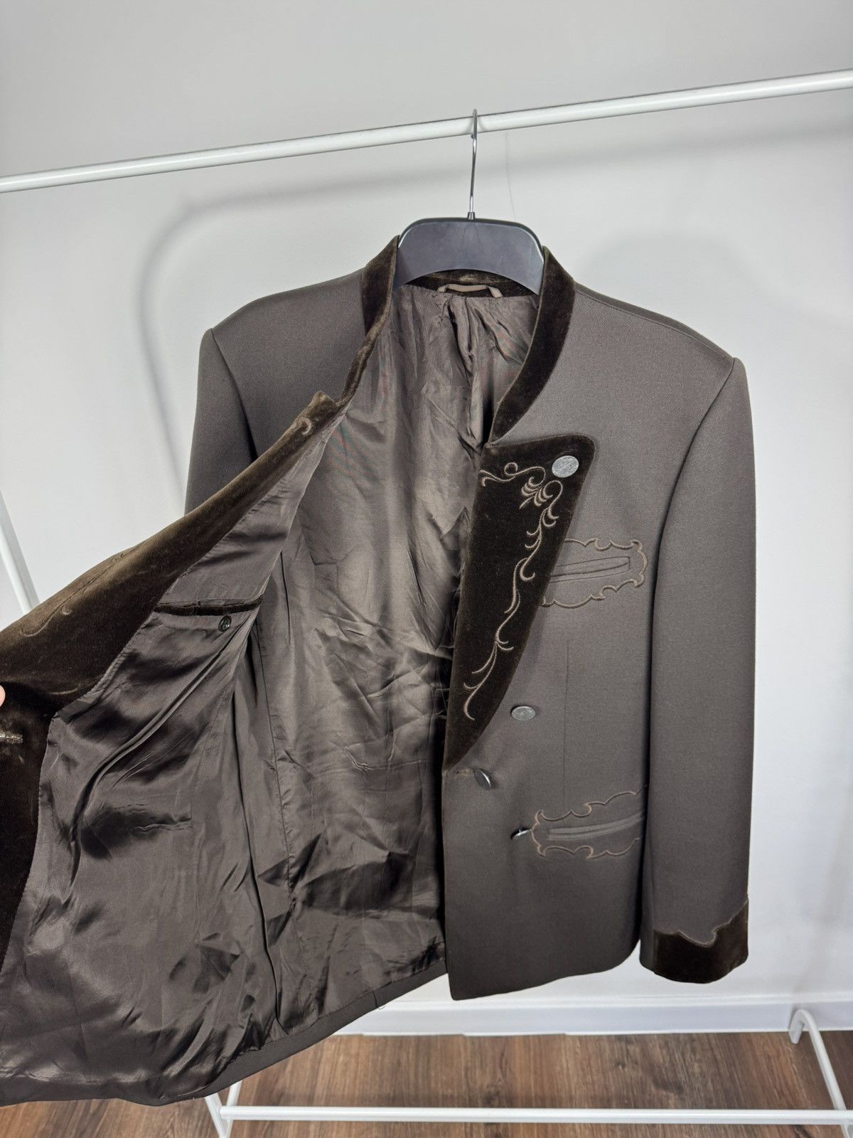 Other Vintage Austrian Wool Double Breasted Velvet Trim Blazer Size US M / EU 48-50 / 2 - 7 Thumbnail