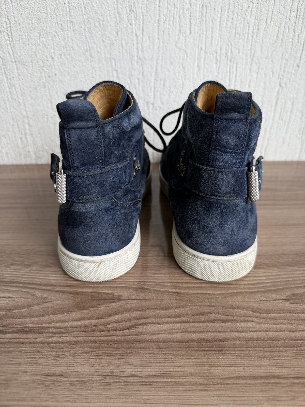 Christian Louboutin Suede nono strap flats sneaker Size US 9 / EU 42 - 18 Thumbnail