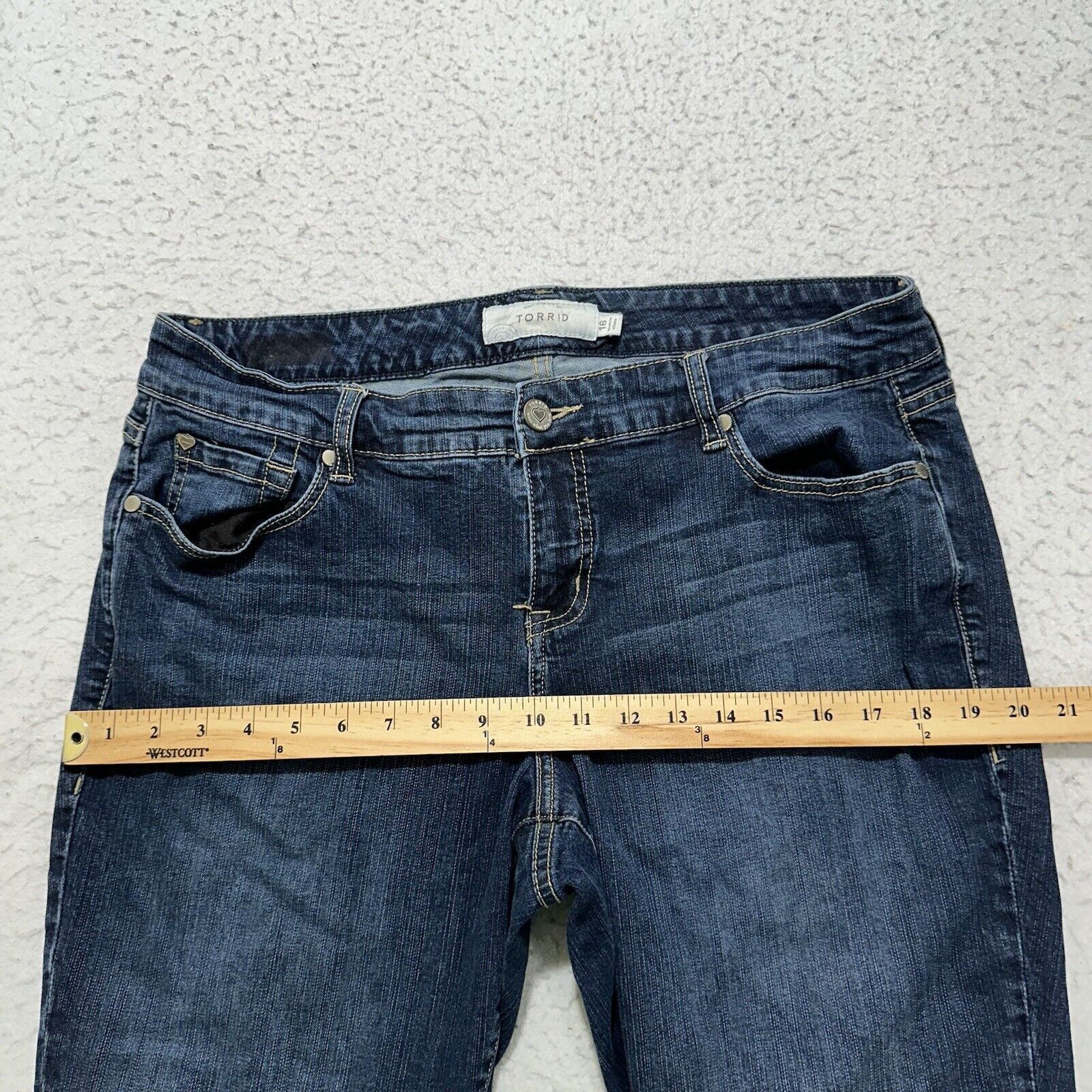 Other Torrid Denim 16 Skinny Leg Jean Navy Blue Distress Mid Rise Size 38" / US 16 / IT 52 - 11 Thumbnail