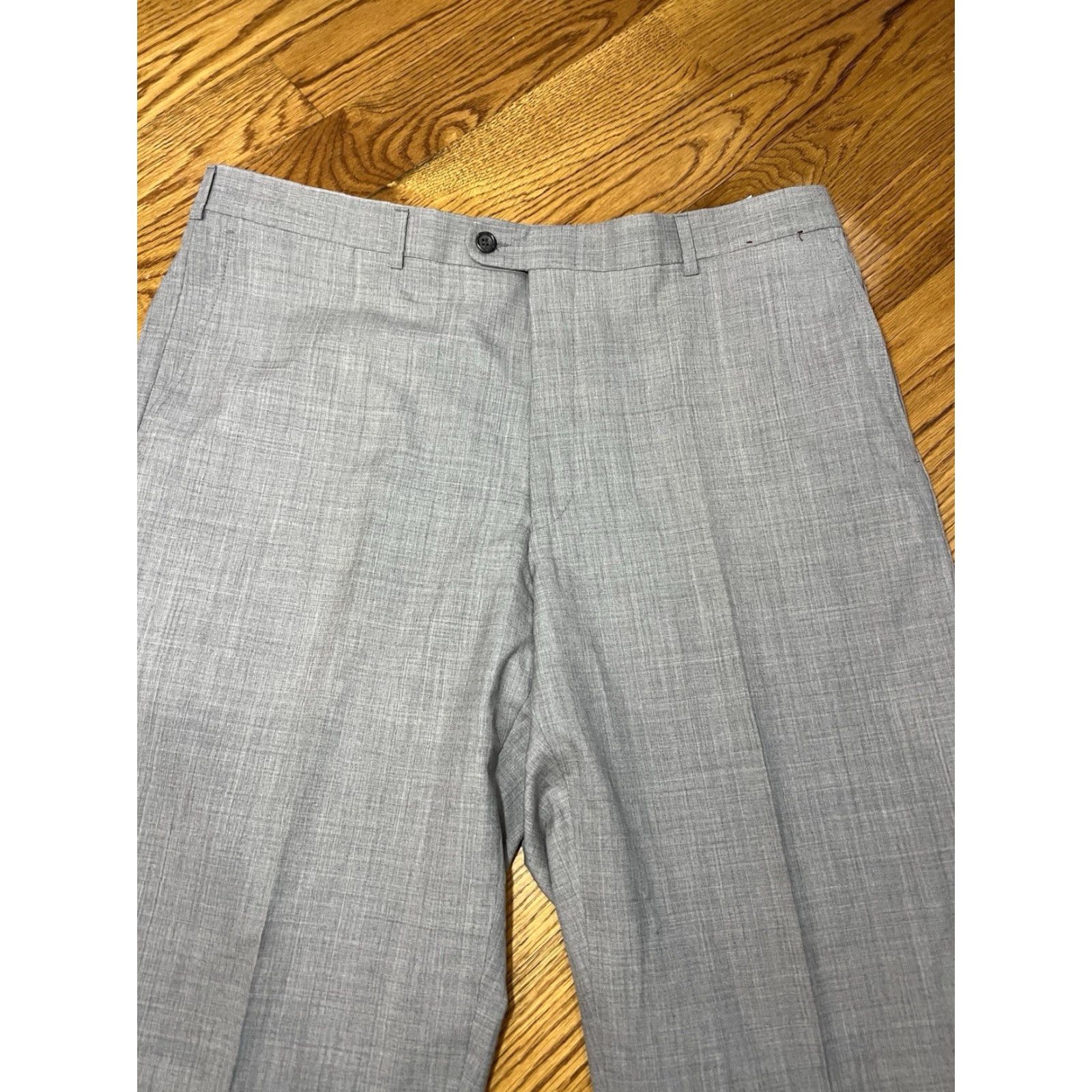 Vintage VINTAGE Dress Pants Hickey Freeman Gray 38x31 Flat Front Cuffed Legs Mens Formal, Business, Wedding, Party/Cocktail, Preppy USA Size US 38 / EU 54 - 2 Thumbnail
