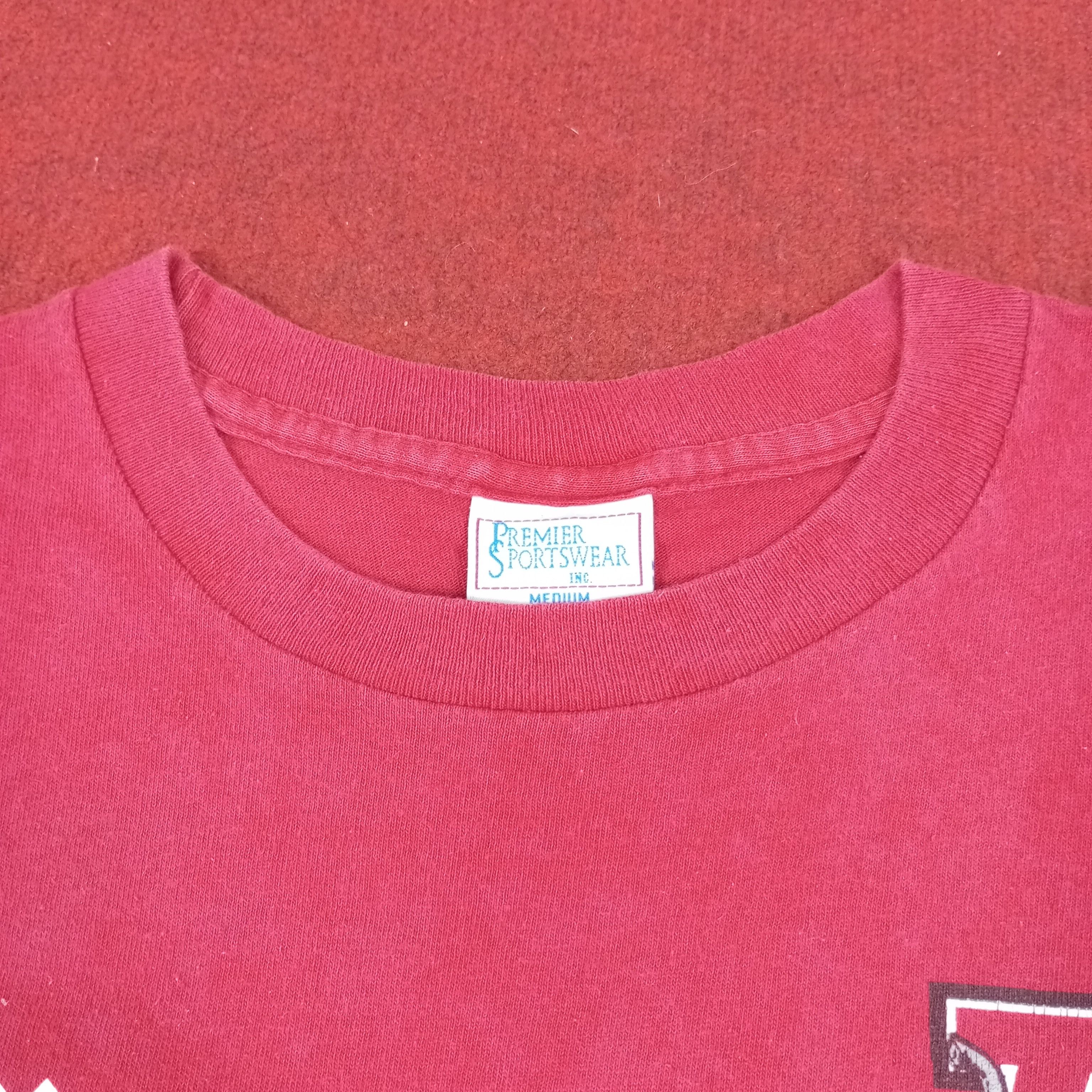 NFL × Vintage Vintage American Sports Football Team Tshirt Size US L / EU 52-54 / 3 - 5 Thumbnail
