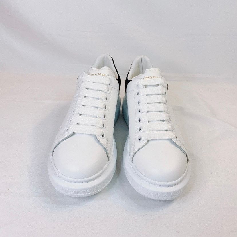Alexander McQueen Alexander McQueen Oversized leather sneakers 40 Size US 10 / IT 40 - 9 Thumbnail