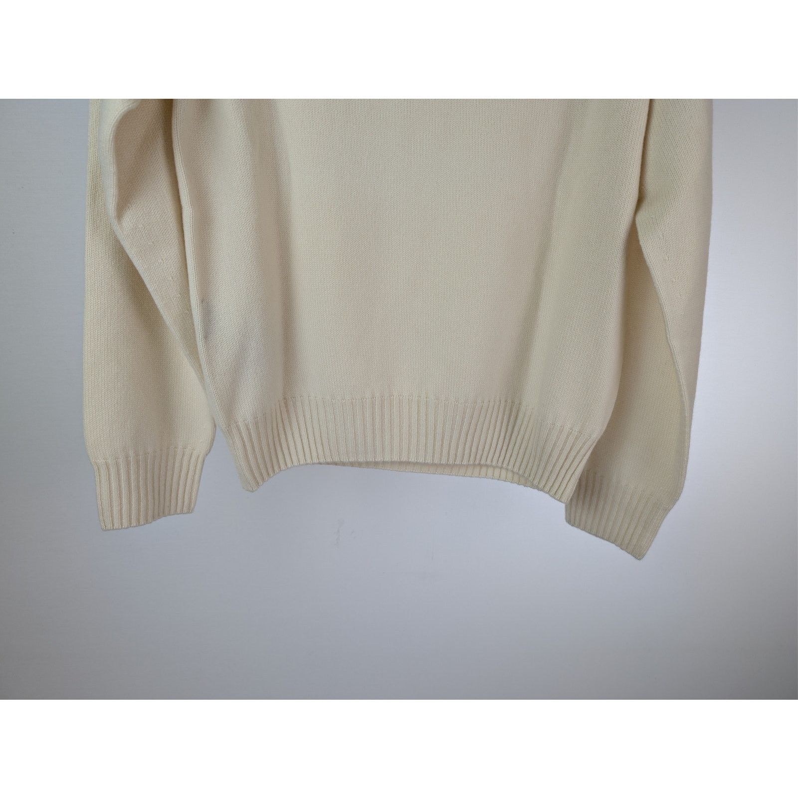 Tom Ford o1rshd1 Knitwear Hoodie in Nat Sld / Beige Size US XXL / EU 58 / 5 - 9 Thumbnail