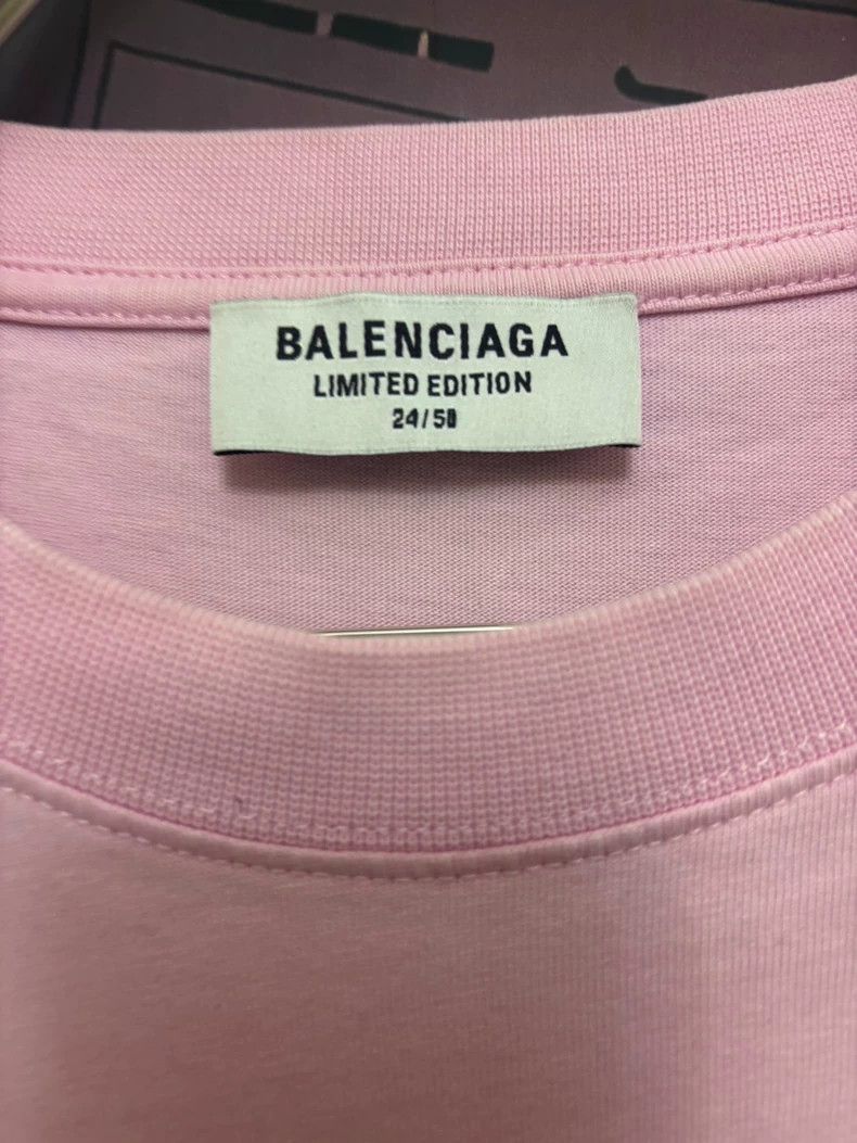 Balenciaga Balenciaga Limited pink short sleeves Size US L / EU 52-54 / 3 - 3 Thumbnail