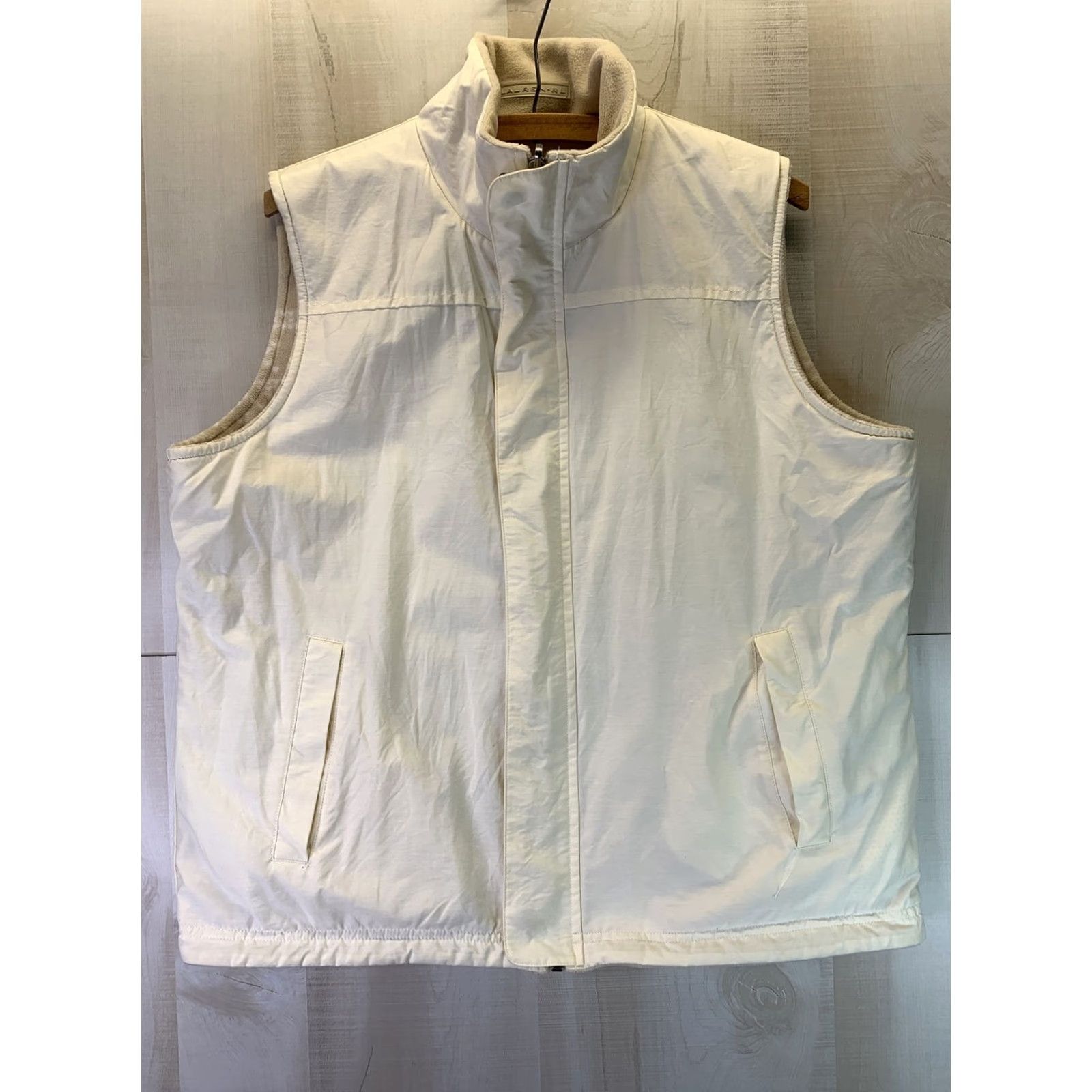 Ralph Lauren Ralph Lauren Women’s Vest L Tan/Ivory Reversible Fleece Winter Style #3481 Size L / US 10 / IT 46 - 7 Thumbnail