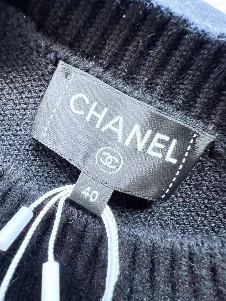 Chanel Chanel White three-dimensional twisting bow long-sleeved k Size S / US 4 / IT 40 - 5 Thumbnail