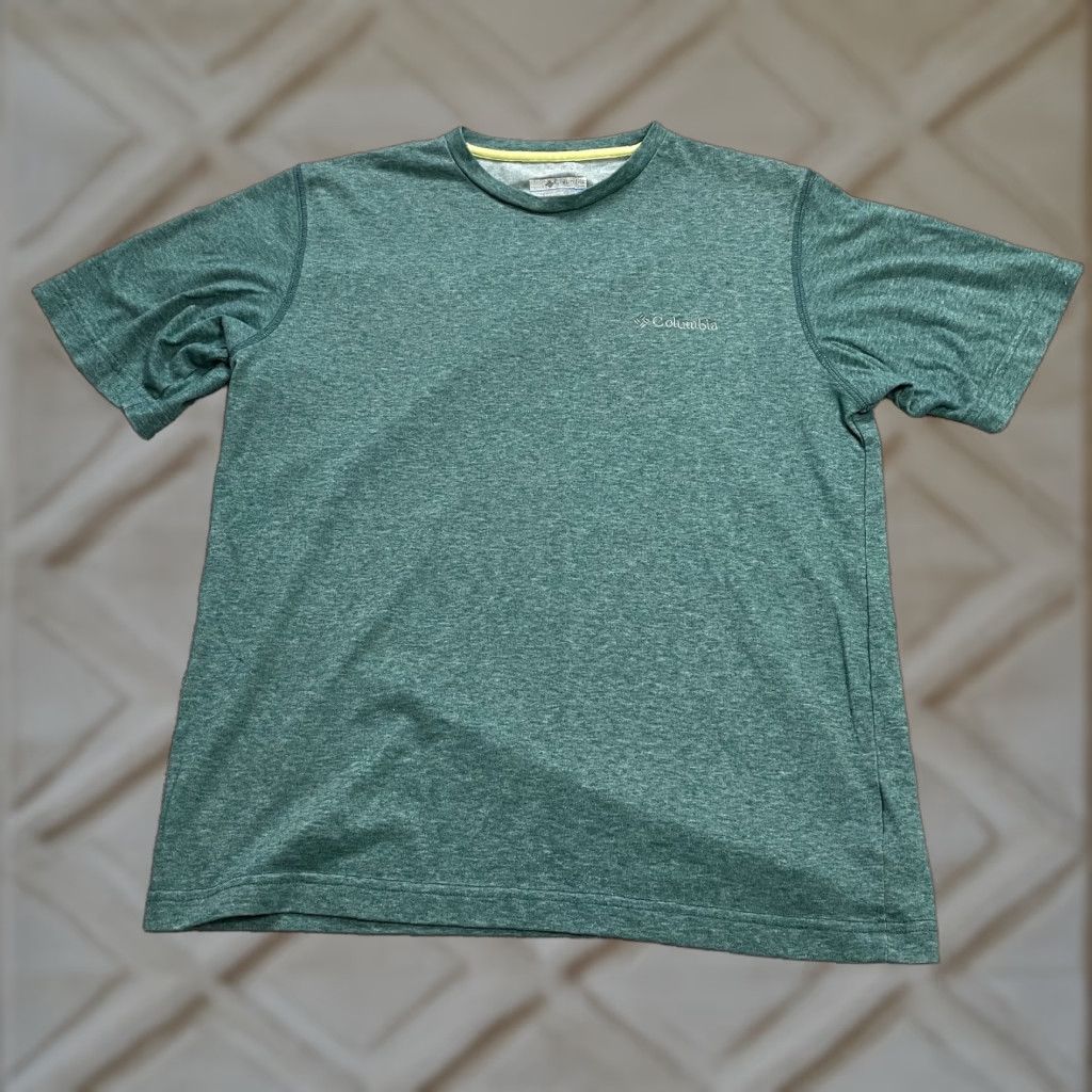 Vintage Columbia Omni Wick T-Shirt Mens Small Green Crew Neck Short Sleeve Casual Tee Size US S / EU 44-46 / 1 - 1 Thumbnail