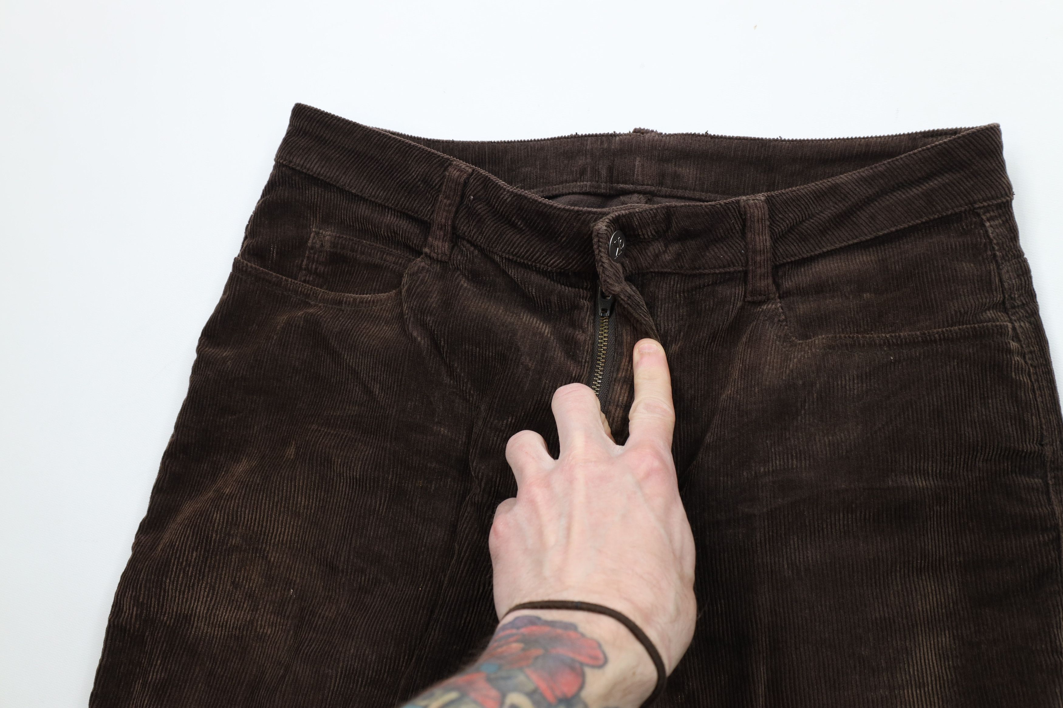 Calvin Klein × Vintage Vintage 90s Calvin Klein Flared Wide Leg Corduroy Pants Size US 32 / EU 48 - 6 Thumbnail
