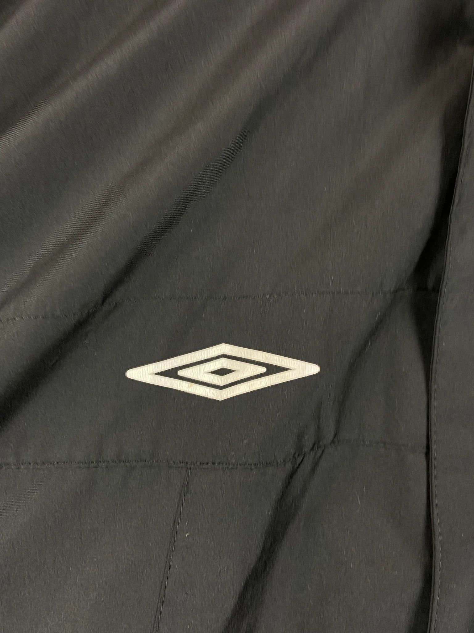 Umbro Umbro black vintage football windbreaker XL Size US XL / EU 56 / 4 - 2 Thumbnail