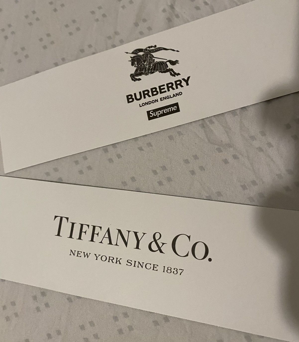 Supreme Box Logo Stickers - Tiffany, Burberry, hot OG