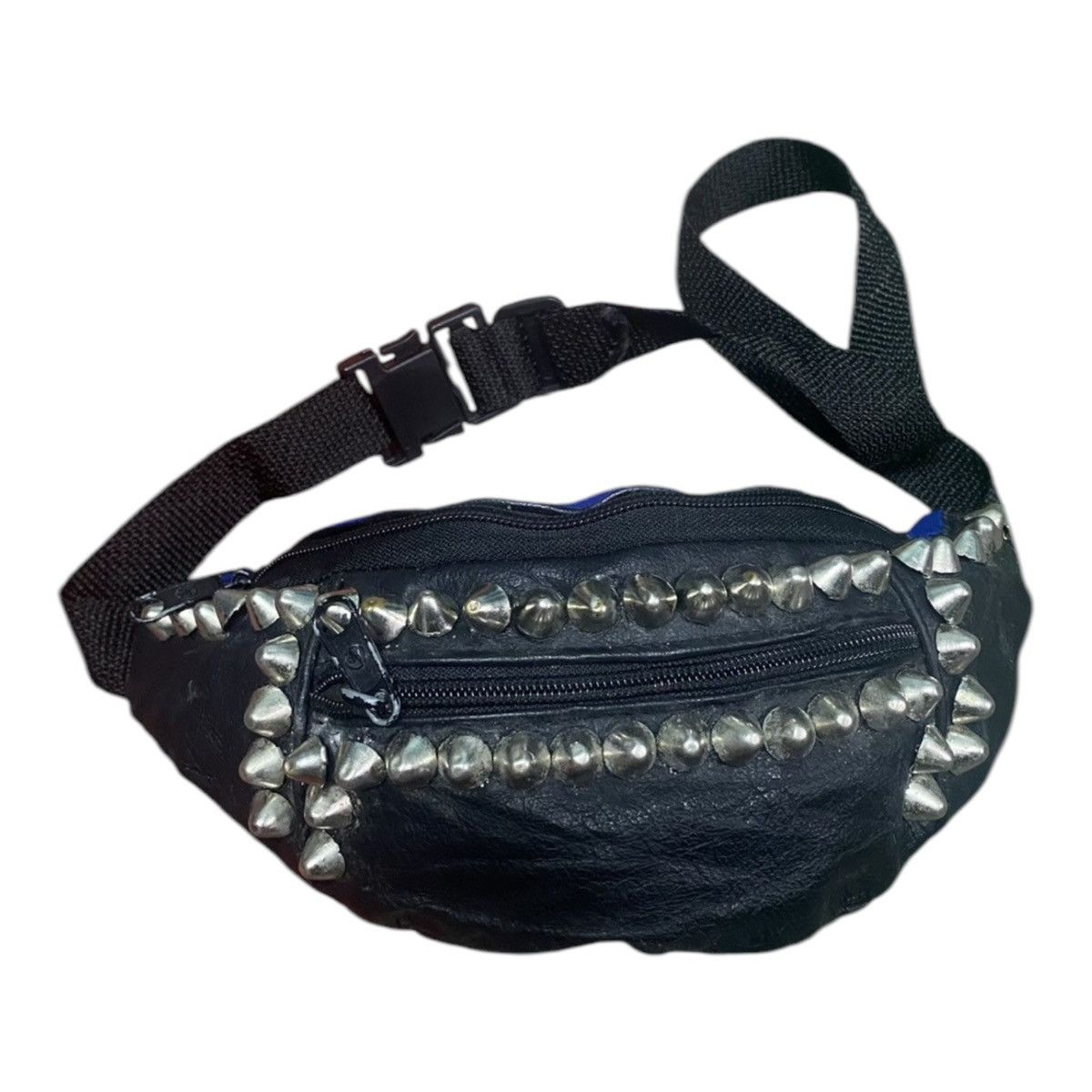 Handmade 💥PUNK DESIGN POUCH BAG LEATHER STUDDED Size ONE SIZE - 4 Thumbnail