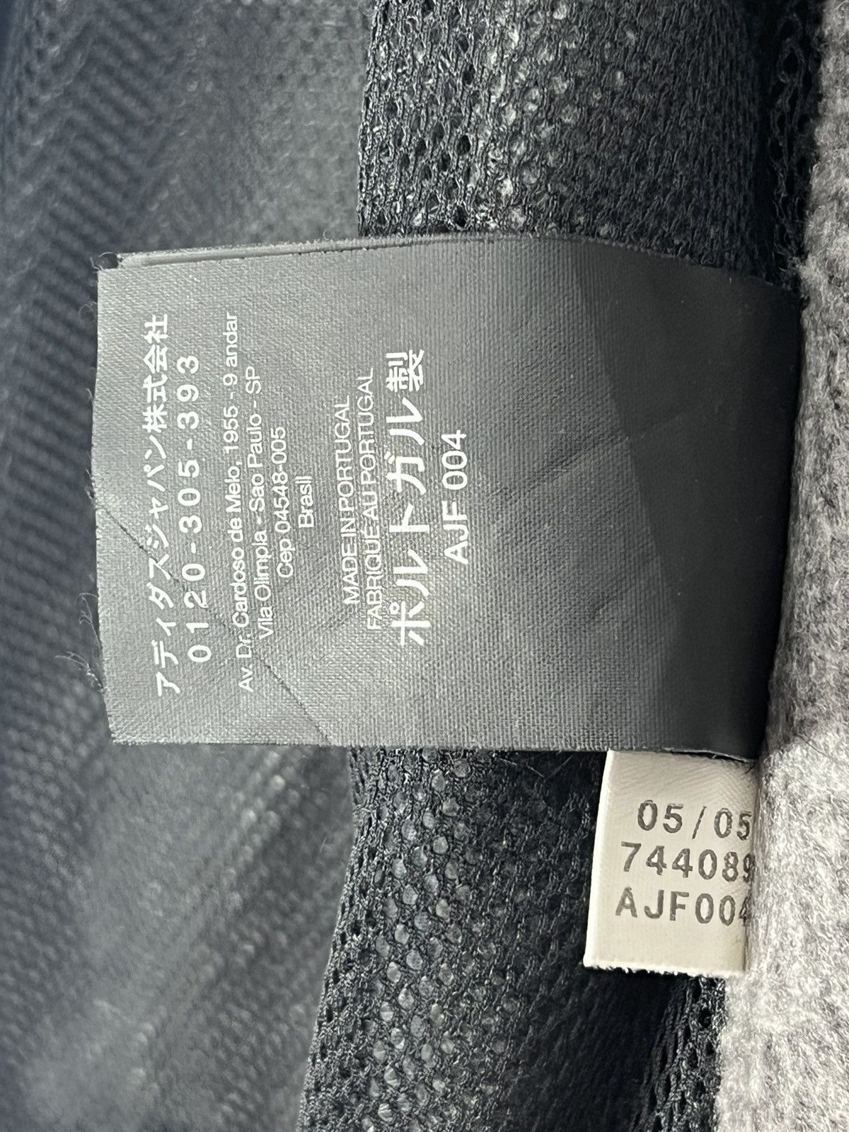 Yohji Yamamoto AW05 VINTAGE YOHJI YAMAMOTO JACKET Size US S / EU 44-46 / 1 - 13 Thumbnail