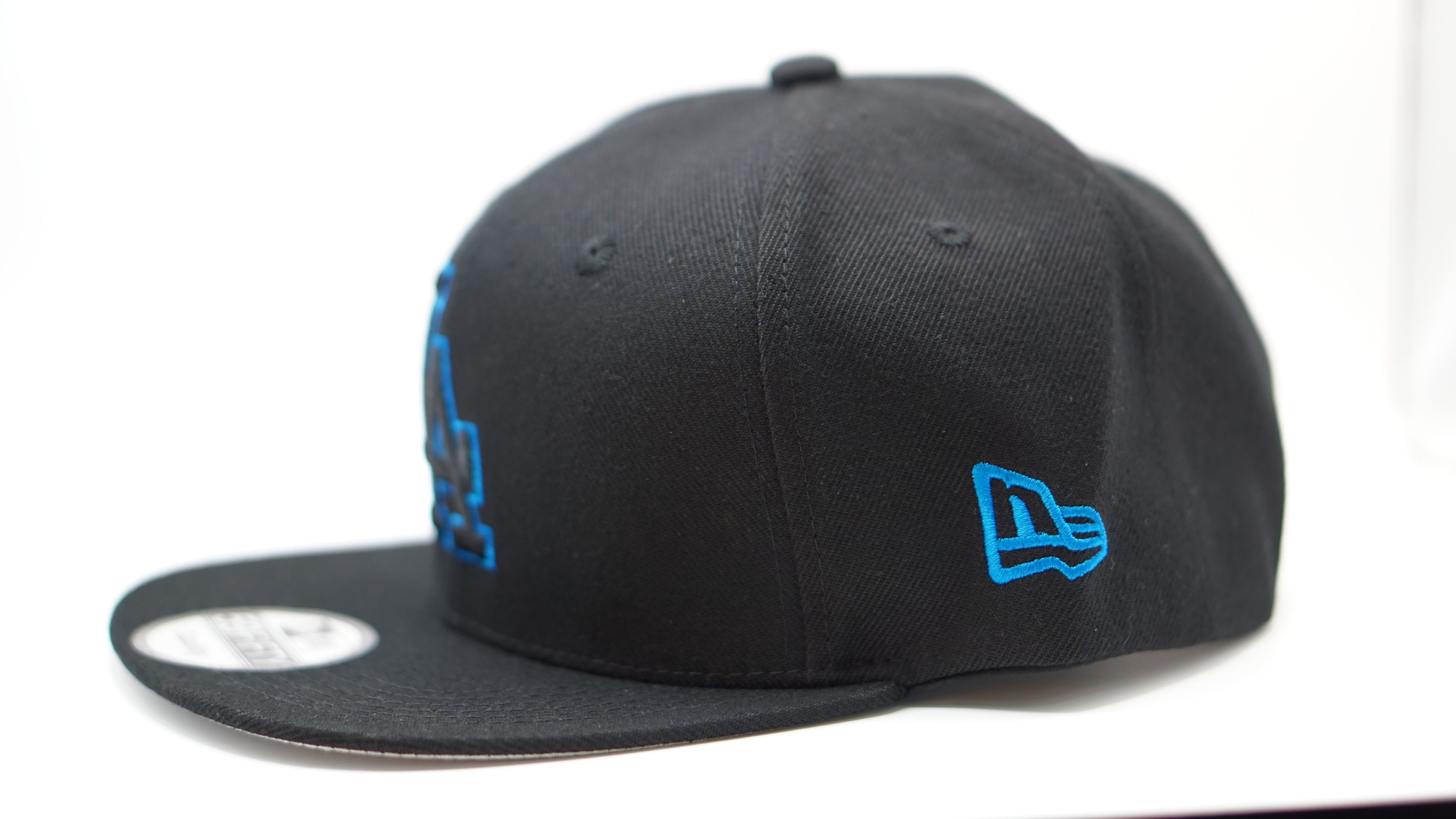 New Era New Era 59FIFTY Los Angeles Dodgers LA Black Blue Fitted Hat Size ONE SIZE - 2 Thumbnail