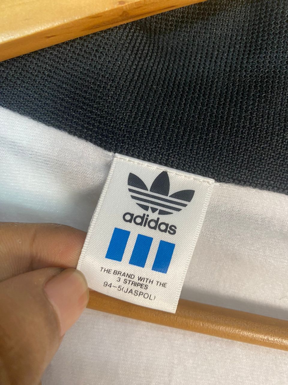 Adidas × Vintage Vintage adidas windbreaker jacket hidden hoodie Size US M / EU 48-50 / 2 - 8 Thumbnail