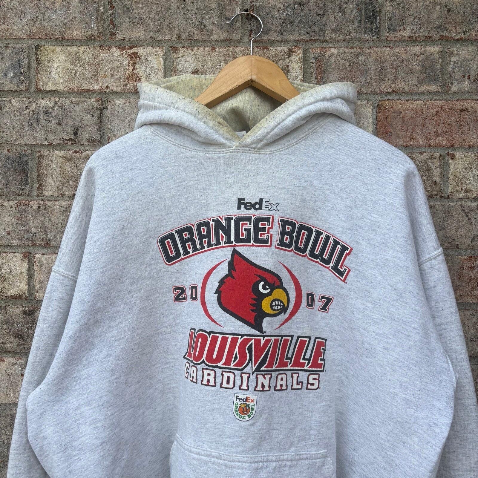 Hanes Vintage Louisville football hoodie Size US XL / EU 56 / 4 - 2 Thumbnail