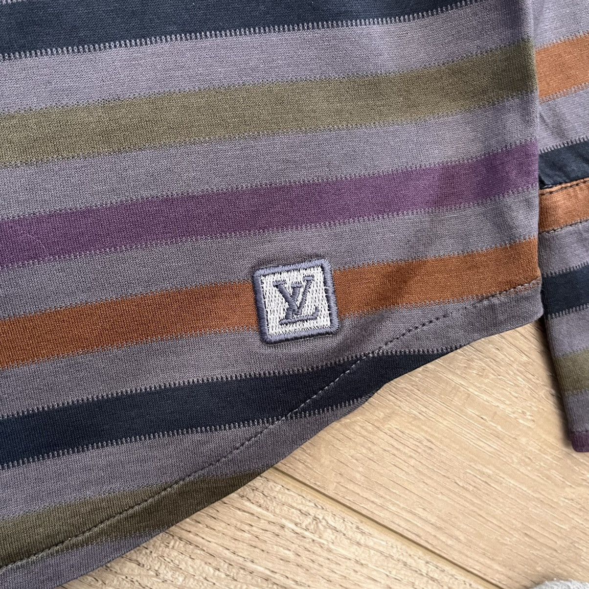 Louis Vuitton Louis Vuitton FW07 Runway Mens Marc Jacobs Era Rainbow Shirt Size US XL / EU 56 / 4 - 4 Thumbnail