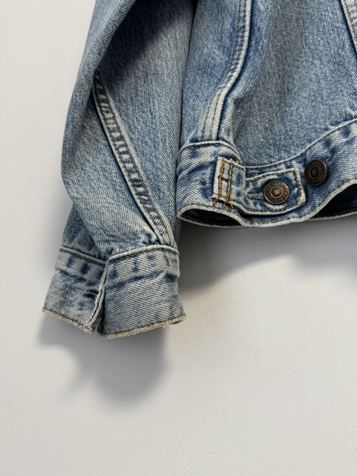 Levi's Vintage Clothing Levi’s Vintage Jacket Jeans Y2K style Hype Denim Size US XL / EU 56 / 4 - 20 Thumbnail