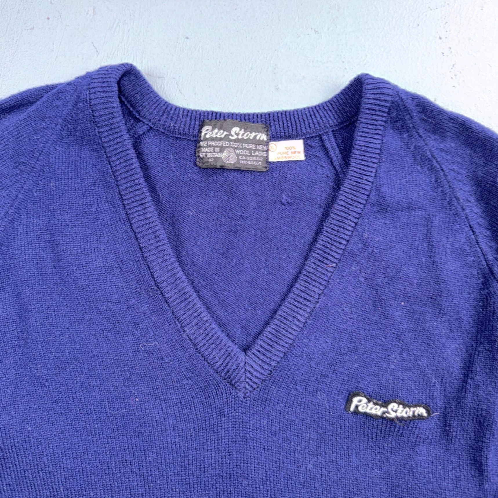 Vintage Vintage Peter Storm Sweater Mens XL Navy Blue V Neck Pure Wool Knit Pullover Long Sleeve Knitted Wool Casual 70s Logo Embroidered Mockup? Size US XL / EU 56 / 4 - 2 Thumbnail